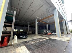 Jalan Buroh (D22), Warehouse #460798301